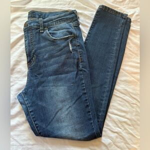 High-Waisted Jegging Jeans